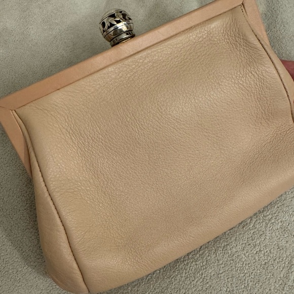 Brighton Beige Rose Embossed Clutch with shoulder chain - Picture 5 of 8